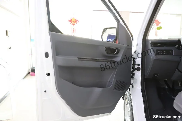 FARIZON Xingxiang V6E Functional Edition 4.845m Pure Electric Light Bus 41.93kWh Cab (2) | 86Trucks