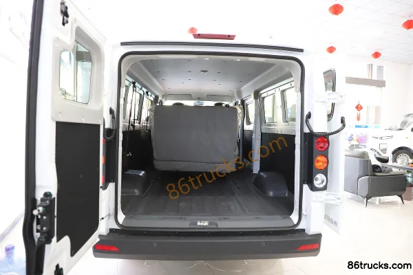 FARIZON Xingxiang V6E Functional Edition 4.845m Pure Electric Light Bus 41.93kWh Cargo Box (3) | 86Trucks
