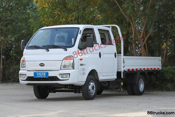 Kama Ruihang X1 2.0L 133 hp 4X2(6 wheels) Gasoline 3m Double Row Flatbed Micro Truck (China VI) Exterior (3) | 86Trucks