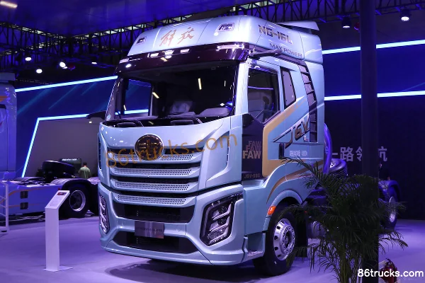 FAW Jiefang J6V Heavy Truck Leading Edition 660hp 6X4(10 wheels) LNG Automatic Tractor Truck (Hydraulic Retarder) Exterior (3) | 86Trucks