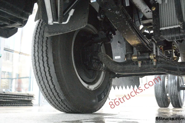 Sinotruk HOWO Hanjiang PRO 165hp 4X2(6 wheels) 4.15m AMT Automatic Single Row Van Light Truck Chassis (2) | 86Trucks