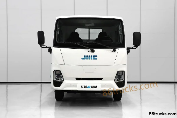 JMC Shunda 2025 Model Pure Electric 4X2(6 wheels) Hydraulic Brake 3.8m Single Row Flatbed Light Truck CATL 49.45kWh Exterior (2) | 86Trucks
