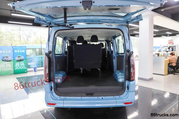 Foton Tuyano Da V 7-seat 5.49m Pure Electric Flat Roof Light Bus 53.58kWh Body (2) | 86Trucks