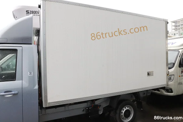 Foton Xiangling Q 3T 3.05m Pure Electric Refrigerated Truck 41.86kWh 4X2(6 wheels) Body (1) | 86Trucks