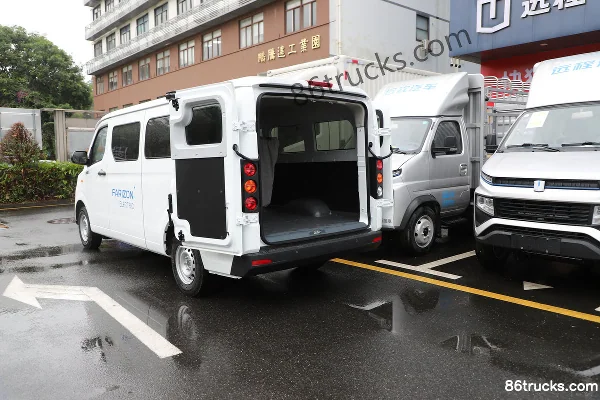 FARIZON Xingxiang V6E Function Edition 4.845m Pure Electric Light Bus 41.86kWh Body (1) | 86Trucks