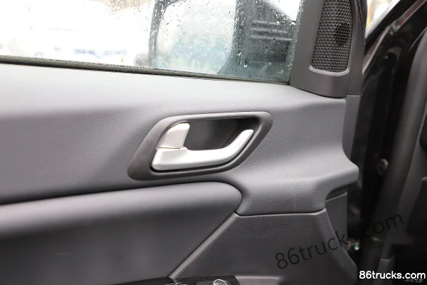Foton General EV 2025 Model Standard Type 2WD Standard Wheelbase Double Row Pure Electric Pickup CATL 63kWh Cab (3) | 86Trucks
