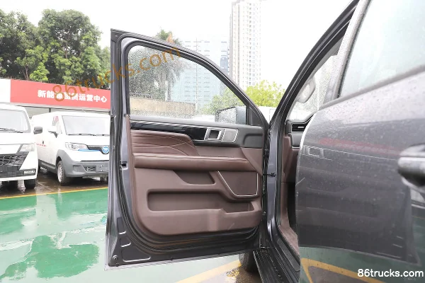 Foton Mars 7 2024 Model Enjoy Edition 2.0T Diesel 163 hp Automatic 2WD Long Wheelbase Double Row Pickup Chassis (1) | 86Trucks