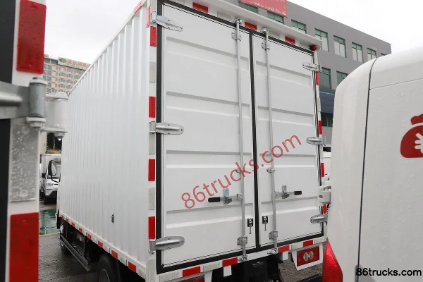 Foton Zhilan EM 4.5T 3.8m single-row pure electric box truck 66.84kWh 4X2(6 roues) Carrosserie (3) | 86Trucks