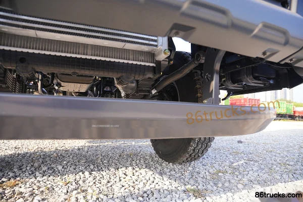 Dongfeng M3V 245 hp 6X2(8 wheels) 5m Dump Truck (Lift Axle) Chassis (3) | 86Trucks