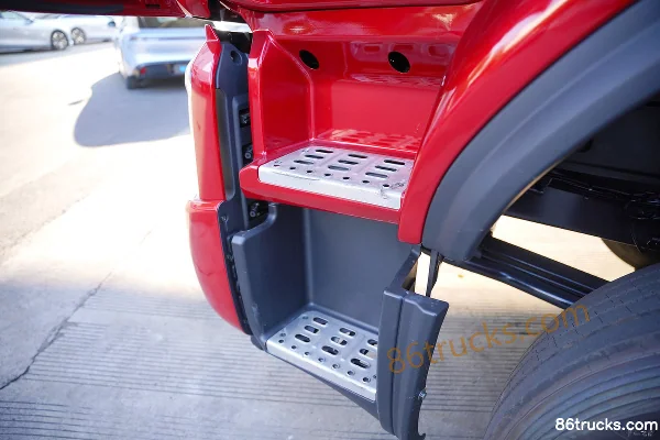 Dongfeng Liuqi Chenglong H5 6X4(10 roues) tracteur routier 100% électrique 352.08 kWh Cabine (3) | 86Trucks
