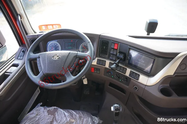 Dongfeng Liuqi Chenglong H7 Heavy Truck 6X4(10 wheels) Battery Swap Electric Tractor Truck 350kWh Cab (3) | 86Trucks