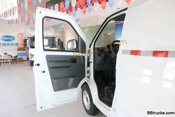 Karry Jiangtun E5 Economy Version 2.5T 2-Seat 4.48m Pure Electric Panel Van 32kWh Cab (1) | 86Trucks
