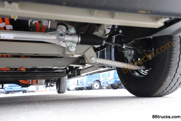 JAC Van Baolu V8 Ningde Navigator Edition 2-Seat 5.46m Electric Van 53.58kWh Chassis (3) | 86Trucks