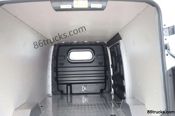 JAC Van Baolu V8 Ningde Navigator Edition 2-Seat 5.46m Electric Van 53.58kWh Cargo Box (3) | 86Trucks
