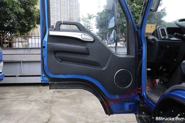 JAC Chuangfu Star H1 Classic Underground Version 132 hp 4X2(6 wheels) 3.7m Single Row Van Light Truck (China VI) Cab (2) | 86Trucks