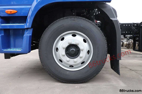 JAC Dewos T9 220 ch 4X2(6 roues) camion porteur fourgon 8,2 m cabine approfondie (China VI) Châssis (2) | 86Trucks