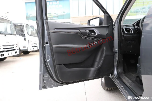 Jiangxi Isuzu Lingtuo 2023 modèle Linghang Edition 2.5T diesel 150ch deux roues motrices manuel empattement long double cabine pick-up Châss
