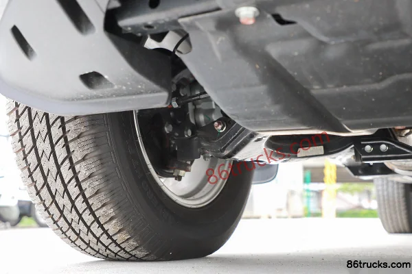 Jiangxi Isuzu Lingtuo 2023 modèle Linghang Edition 2.5T diesel 150ch deux roues motrices manuel empattement long double cabine pick-up Carro