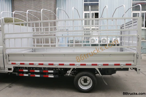 SRM Xinyuan T5LEV 2024 Intercity Edition 3.5T 3.7m Single Row Pure Electric Grating Mini Truck 70.47kWh 4X2(6 wheels) Body (2) | 86Trucks