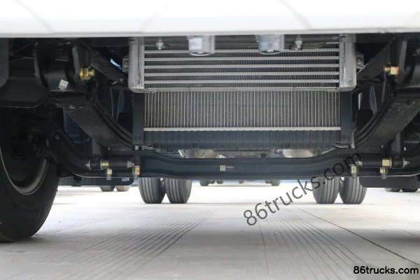 Foton Times Linghang Big G 2.0T 150 ch 4X2(6 roues) CNG 4.2 m single-row fence light truck Châssis (2) | 86Trucks