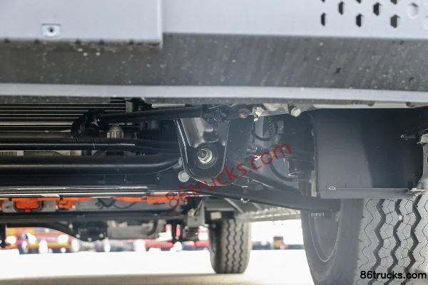SRM Xinyuan E3L 2024 Custom Standard 3T 4.9m Electric Panel Van 41.86kWh Chassis (3) | 86Trucks