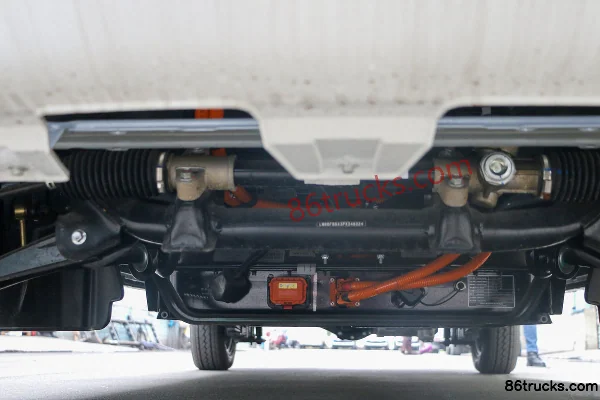 SRM Xinyuan Haoyun 4.5m Pure Electric Enclosed Truck (HuiChuan Motor) 38.64kWh Chassis (1) | 86Trucks