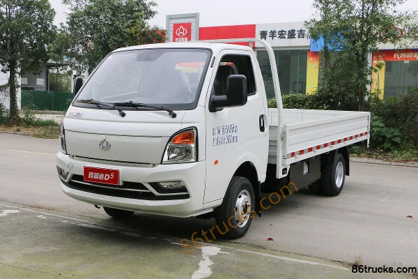 Changan Kuayue D5 PLUS Deluxe 2.0L 122hp 4X2(6 wheels) CNG 3.7m Single Row Flatbed Light Truck (China VI) Exterior (3) | 86Trucks
