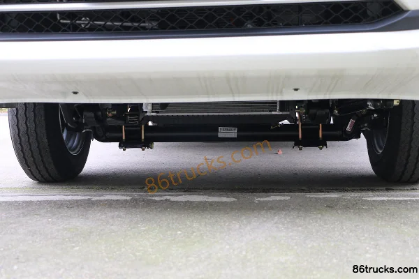 Changan Kuayue D5 PLUS Deluxe 2.0L 122hp 4X2(6 wheels) CNG 3.7m Single Row Flatbed Light Truck (China VI) Chassis (1) | 86Trucks