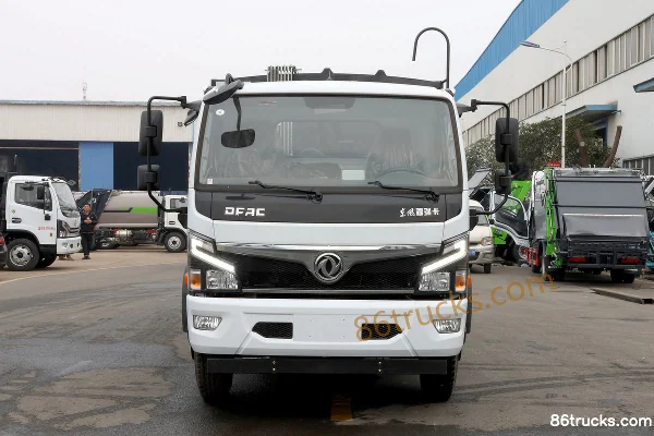 Dongfeng FuruiKa F7 150 hp 4X2(6 wheels) Compressed Garbage Truck (Chengliwei Brand) Exterior (2) | 86Trucks