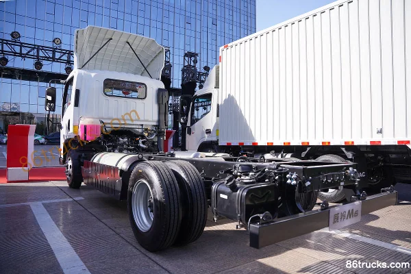JAC Weiling M6 120ch 4X2(6 roues) CNG 4.18m single-row flatbed light truck Extérieur (3) | 86Trucks
