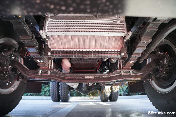 JAC Junling T7 200 hp 4X2(6 wheels) 4.15m half-cab dump truck Chassis (1) | 86Trucks