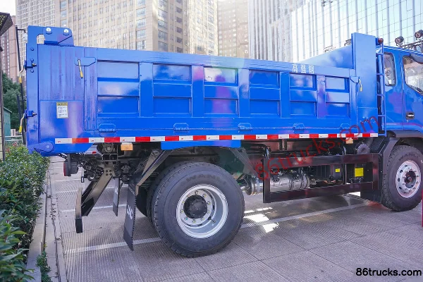 JAC Junling T7 200 hp 4X2(6 wheels) 4.15m half-cab dump truck Body (2) | 86Trucks