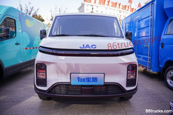 JAC Van Baolu V8 Ningde Dream Chaser Edition 2-Seat 5.46m Electric Van 53.58kWh Exterior (2) | 86Trucks