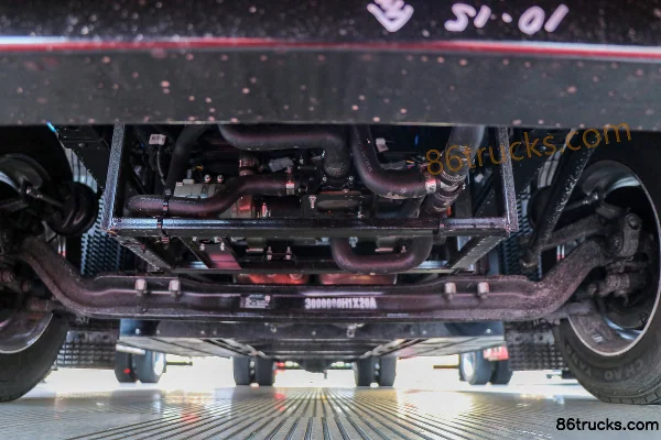 JAC Xingyao X5 18T 4X2(6 roues) 9.8m camion porteur fourgon 100% électrique 400.64kWh Châssis (1) | 86Trucks