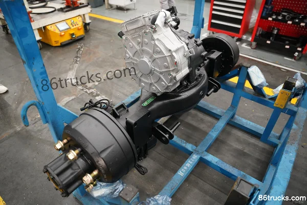 Dongfeng EP9D Electric Drive Axle Exterior (2) | 86Trucks