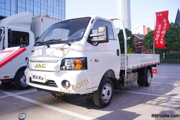 JAC Kaida X6 2.0L 127 hp 4X2(6 wheels) CNG 3.8m Single Row Flatbed Mini Truck Exterior (3) | 86Trucks