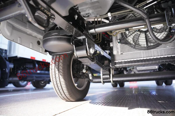 JAC Kaida X6 2.0L 127 hp 4X2(6 wheels) CNG 3.8m Single Row Flatbed Mini Truck Chassis (2) | 86Trucks