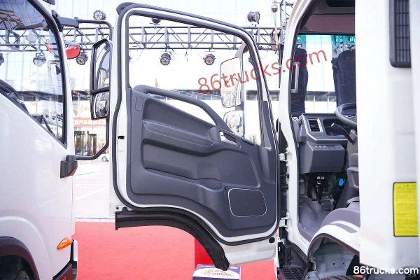 JAC A7 2.5L Diesel 170hp 4X2(6 wheels) Fast Gear 8-Speed 3.82m Semi-Row Van Light Truck Cab (1) | 86Trucks