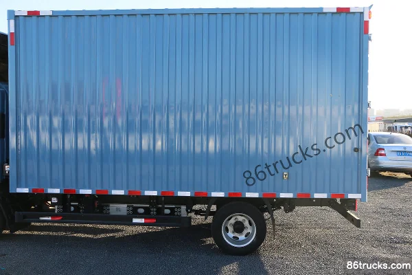 Yutong T2 C Series 4.2m Single Row Electric Van Truck 77.28kWh 4X2(6 wheels) Body (1) | 86Trucks