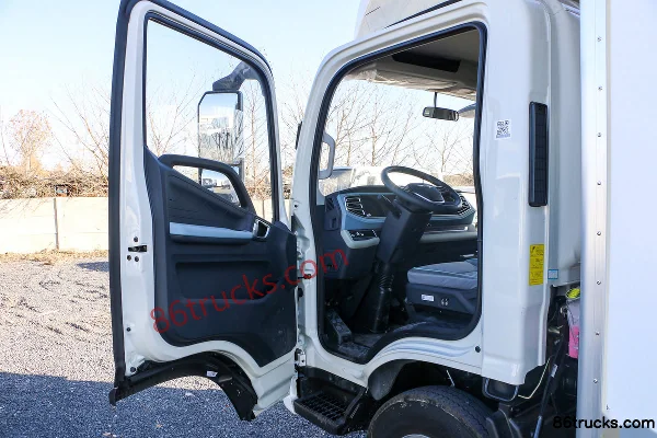 Shidai Linghang G5 frein hydraulique 4,14 m cabine simple fourgon électrique pur 100,46 kWh 4X2(6 roues) Intérieur (1) | 86Trucks