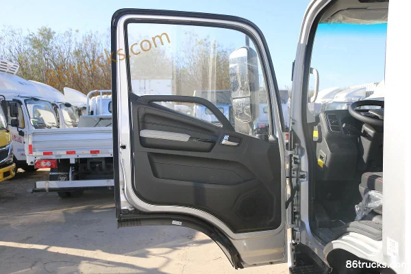 Foton Zhilan EL-Plus 4.5T 4.08m Single Row Pure Electric Refrigerated Truck (Hydraulic Brake) 100.46kWh 4X2(6 wheels) Cab (2) | 86Trucks