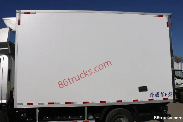 Foton Zhilan EL-Plus 4.5T 4.08m Single Row Pure Electric Refrigerated Truck (Hydraulic Brake) 100.46kWh 4X2(6 wheels) Body (1) | 86Trucks