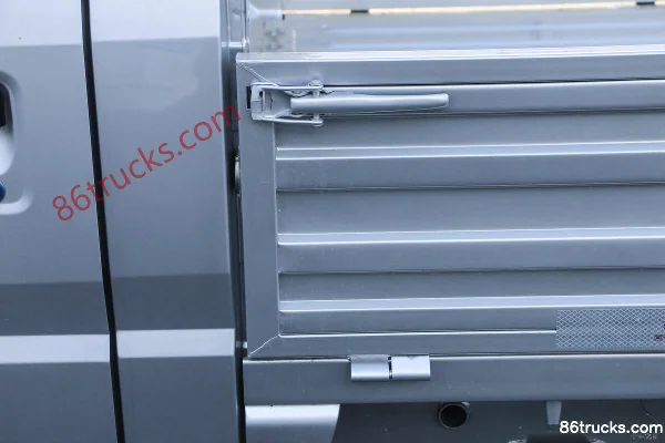 Wuling Electric Truck 2.5T 3.015m Single Row Pure Electric Flatbed Light Truck 41.14kWh 4X2(6 wheels) Body (2) | 86Trucks
