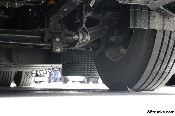 Foton Auman Galaxy 9 4X2(6 wheels) Pure Electric Tractor Truck 600kWh Chassis (3) | 86Trucks