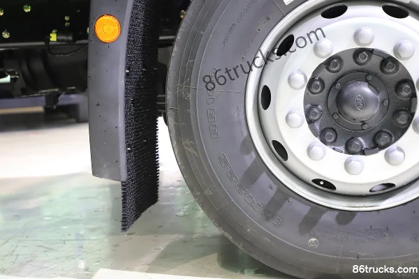 FAW Jiefang Qingdao JH6 Heavy Truck 4X2(6 wheels) Pure Electric Tractor Truck 528.13kWh Chassis (3) | 86Trucks
