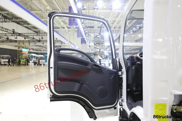 FAW Jiefang Hu VR 3.82m single row pure electric flatbed light truck Lishen 61.14kWh 4X2(6 wheels) Interior (1) | 86Trucks