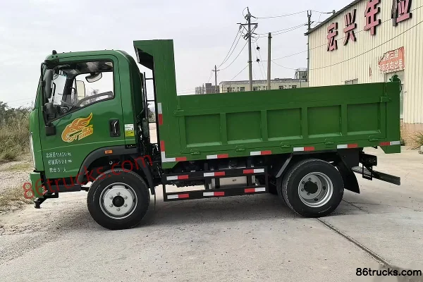 Sinotruk Xianfeng 2.5L diesel 160 ch 4X2(6 roues) WLY 8 vitesses camion benne 3,45 m Extérieur (2) | 86Trucks