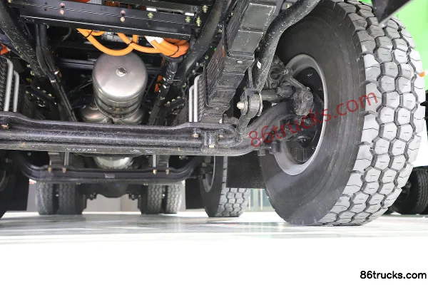 FAW Jiefang Qingdao JH6 8X4(12 wheels) 7.2m Pure Electric Dump Truck Chassis (3) | 86Trucks