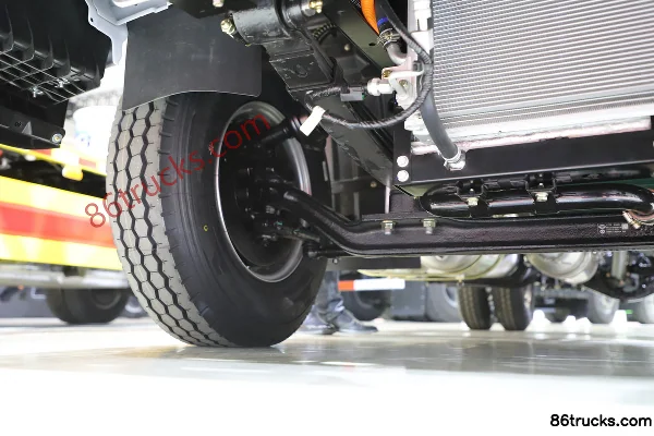 FAW Jiefang Tiger 6G Wide Body Standard Load Plate 4.5T 4.2m Single Row Plug-in Hybrid Panel Light Truck 38.4kWh 4X2(6 wheels) Chassis (2)