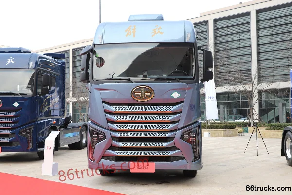FAW Jiefang Qingdao New JH6 heavy truck 660hp 6X4(10 wheels) LNG automatic tractor truck Exterior (2) | 86Trucks